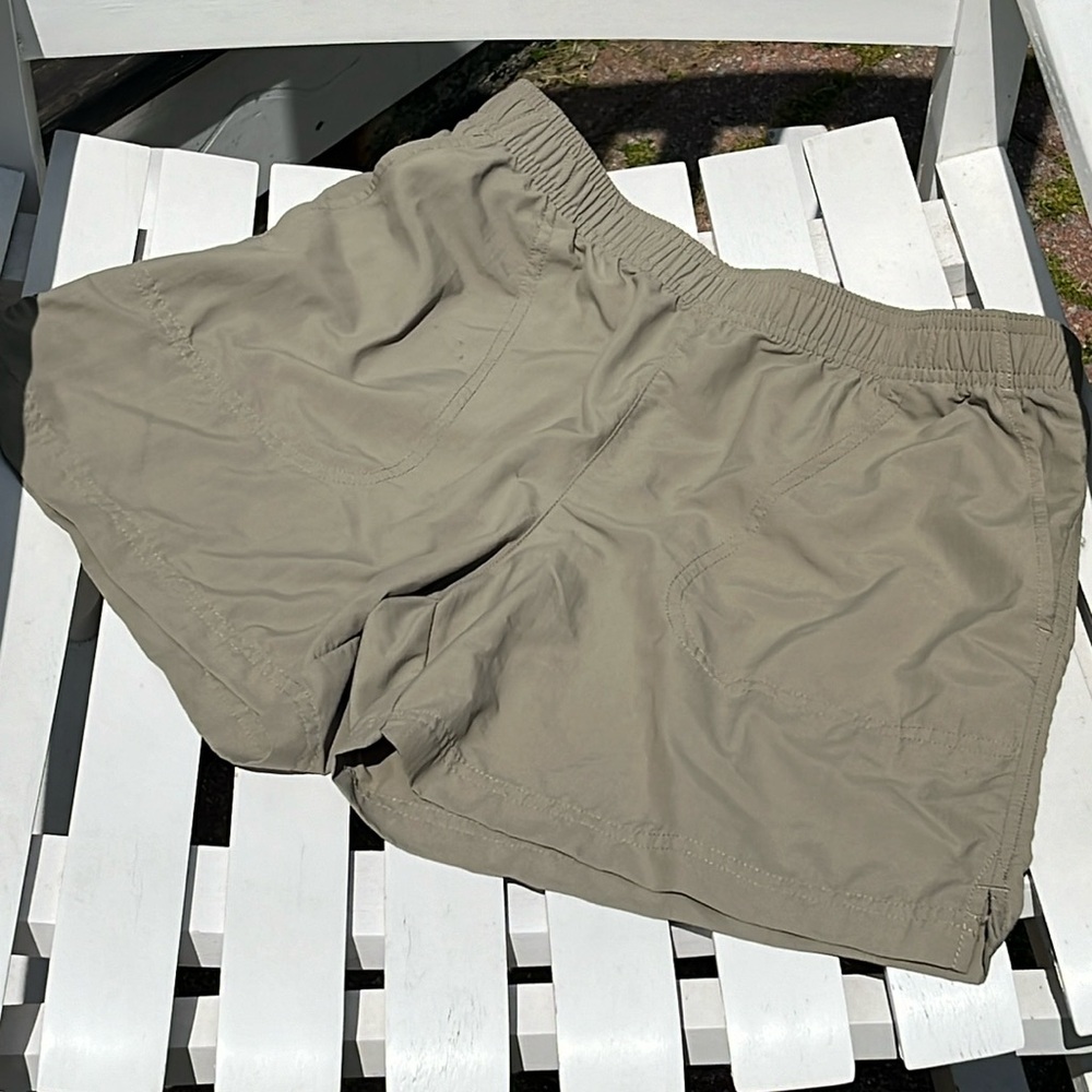 ☀️Columbia Women’s Shorts Size Small